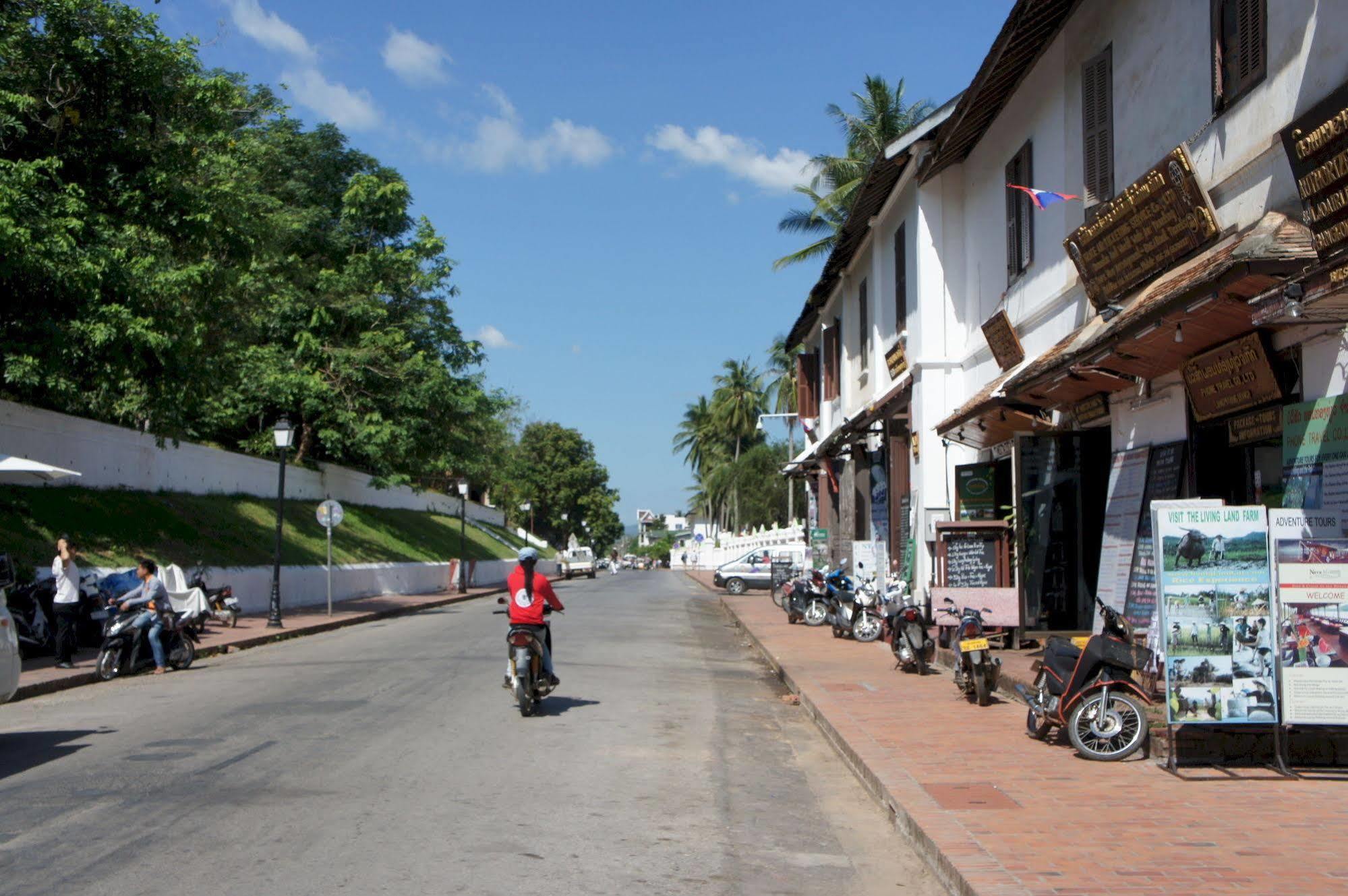 Phounsab Guesthouse Luang Prabang Exteriör bild