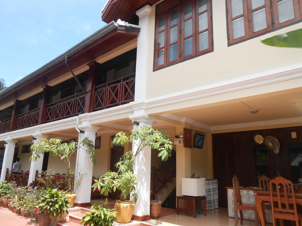 Phounsab Guesthouse Luang Prabang Exteriör bild